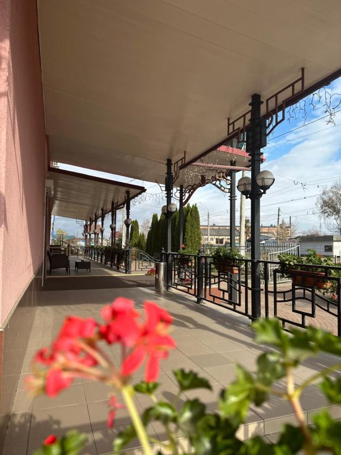 Hotel Yunist Ivano-Frankivsk Exteriér fotografie